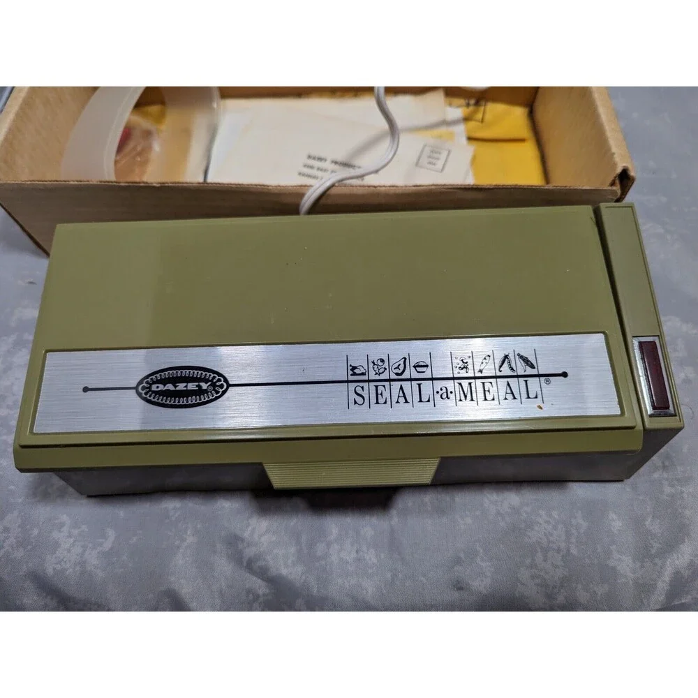 VINTAGE Original Dazey Seal-A-Meal Sealer Model 5000-A In Original Box